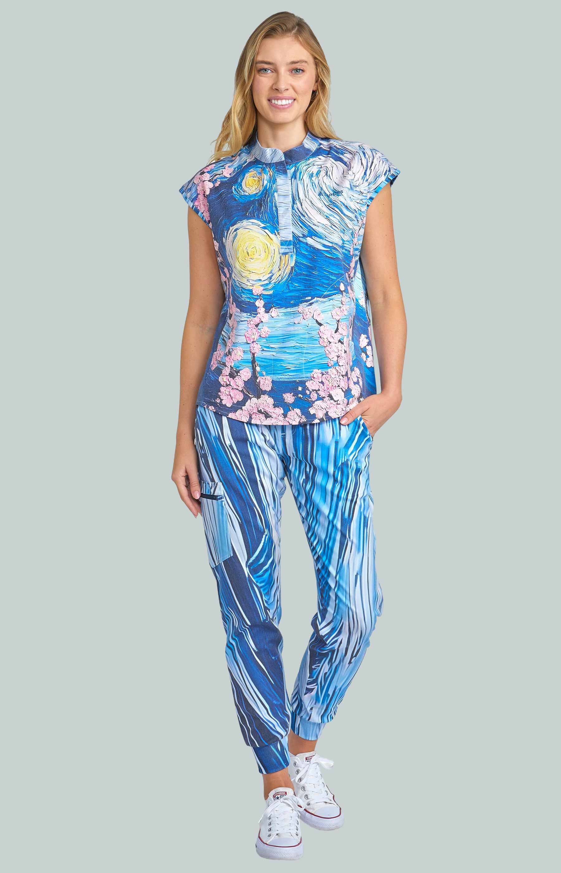 Women Starry Night – Turtle Scrubs